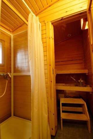 Дома для отпуска Hotel Jeris Log Cabins Муонио Коттедж с сауной и спальней (для 2 взрослых)-9